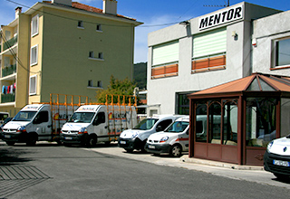 MENTOR, Alu - PVC - Stores
